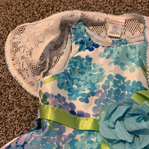 Vibrant Floral toddler dress - Picture 2 of 2